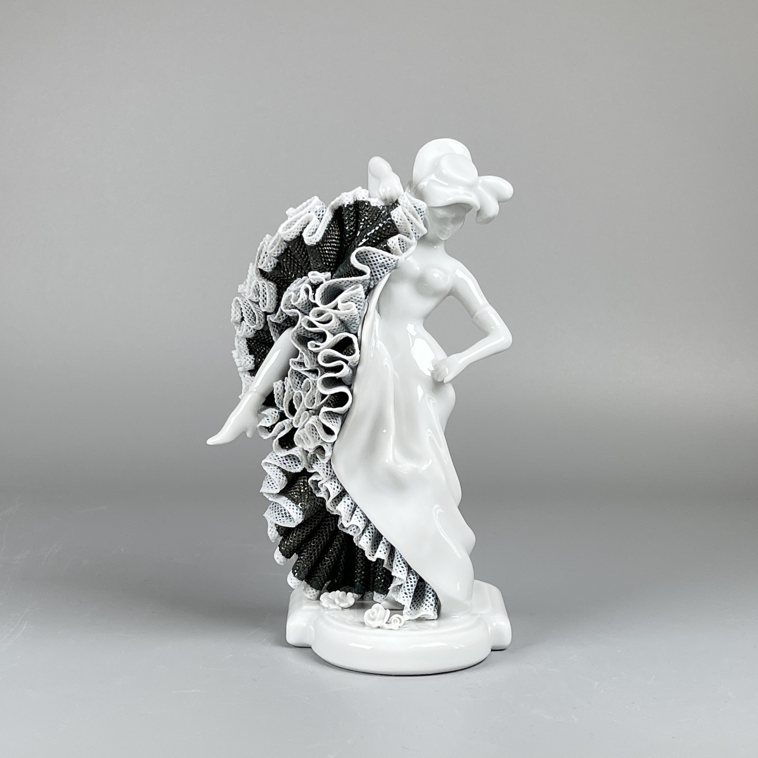 Can Can Tänzerin-schwarze Spitze